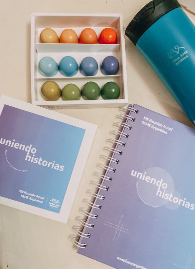 Uniendo Historias